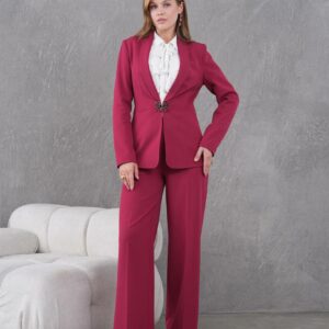Елегантен женски сет – сако со панталони во бордо нијанса