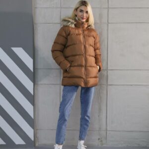 Зимска јакна со крзно - кафена боја